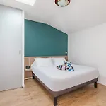Appart'city Confort Centre Aparthotel 3*