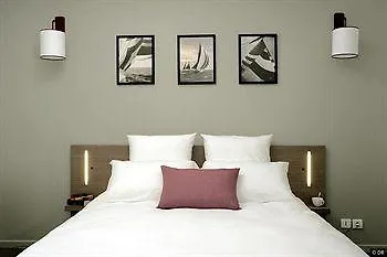 Appart'city Confort Centre 3* Νιόρ