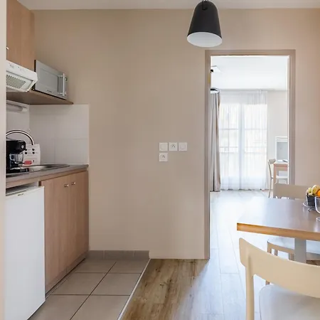 Appart'city Confort Centre 3*