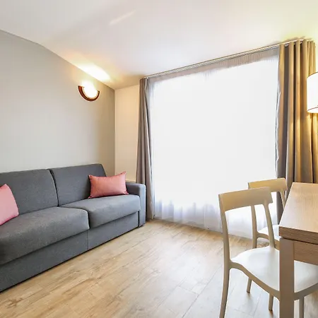 Hotel apartamentowy Appart'city Confort Centre Niort