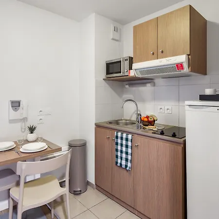 Appart'city Confort Centre Ньор