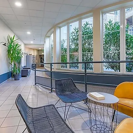 Appart'city Confort Centre 3* Niort
