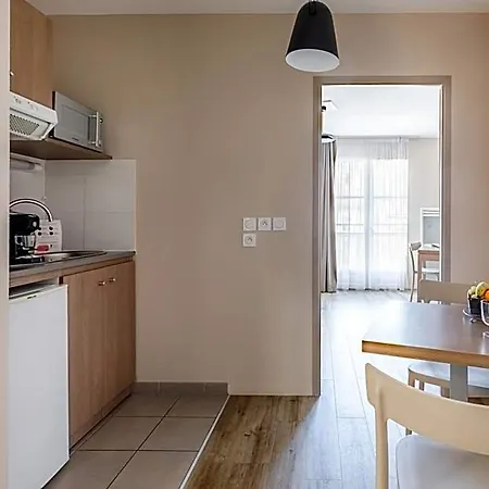 Hotel apartamentowy Appart'city Confort Centre 3*
