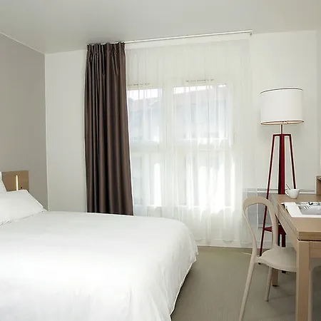 Hotel apartamentowy Appart'city Confort Centre Niort