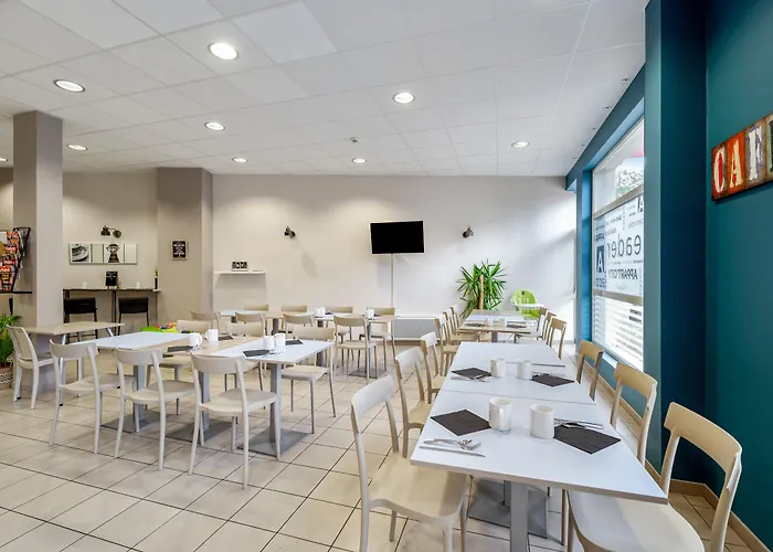 Appart'city Confort Centre Apartahotel 3*