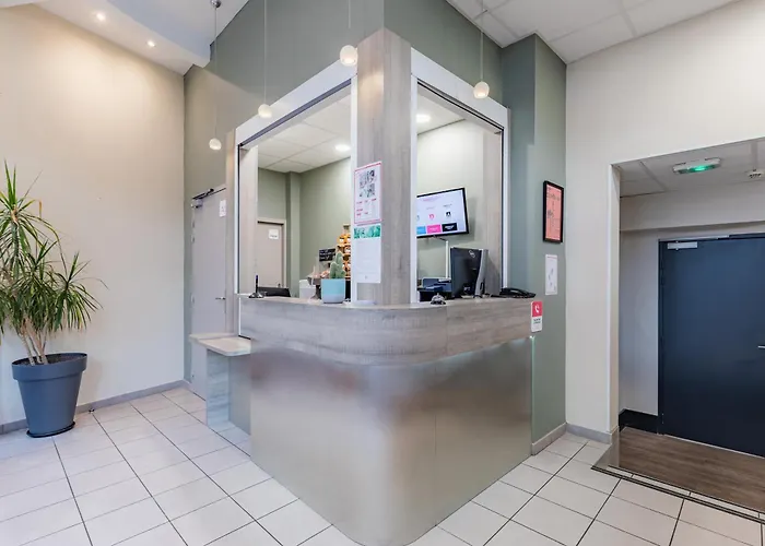 Appart'city Confort Centre Apartahotel 3*