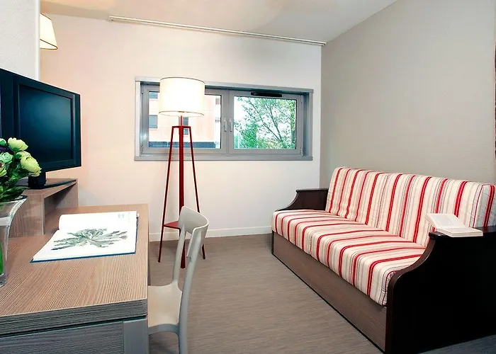 Appart'city Confort Centre 3*