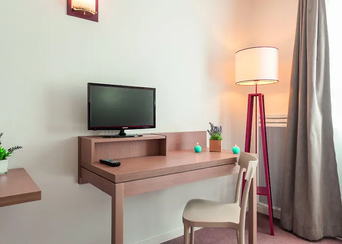 Appart'city Confort Centre 3* Niort