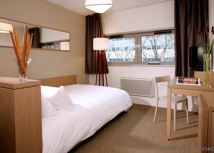 Appart'city Confort Centre 3* Niort