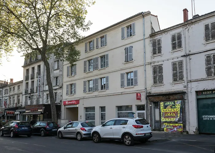 Appart'city Confort Centre 3*